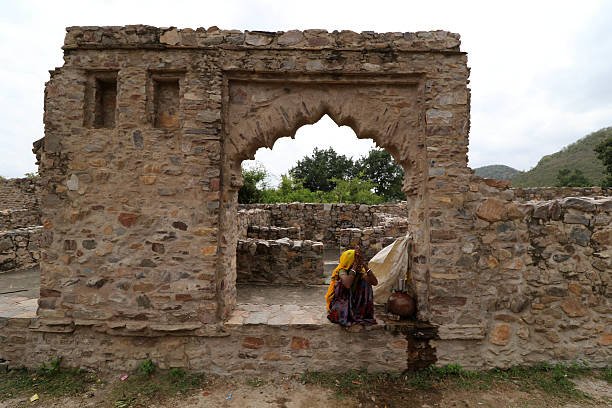 Why Bhangarh Gets So Quiet in the Evening